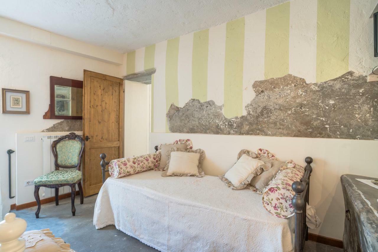 B&B Rosso Baccara Montevettolini Exterior photo