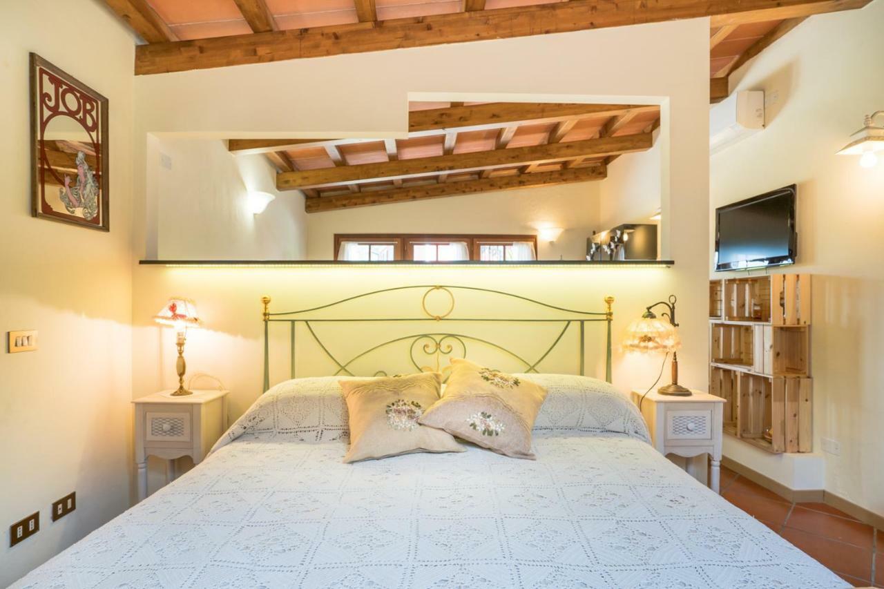 B&B Rosso Baccara Montevettolini Exterior photo
